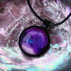 Round Pendant